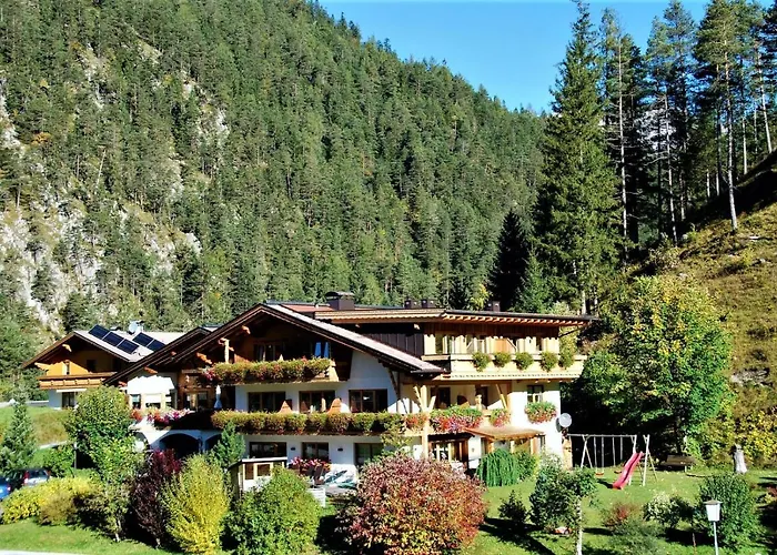 Zirbennest Martha 公寓 比伯维尔