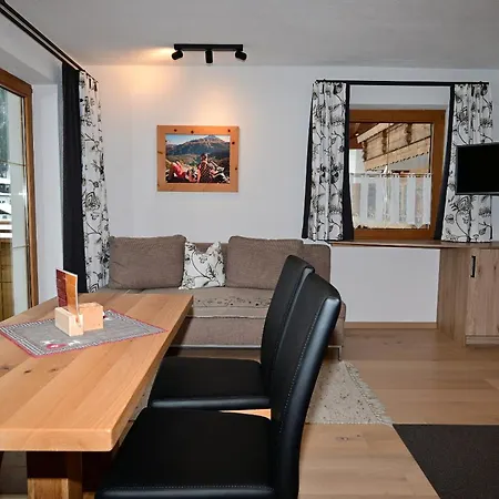 Zirbennest Martha Apartment Biberwier